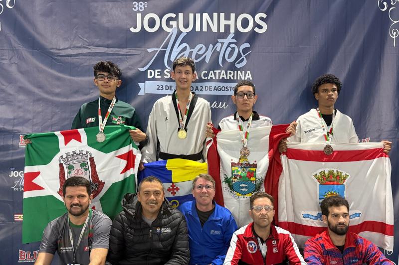 Itajaí conquista ouro no Taekwondo dos Joguinhos Abertos de Santa Catarina neste sábado 