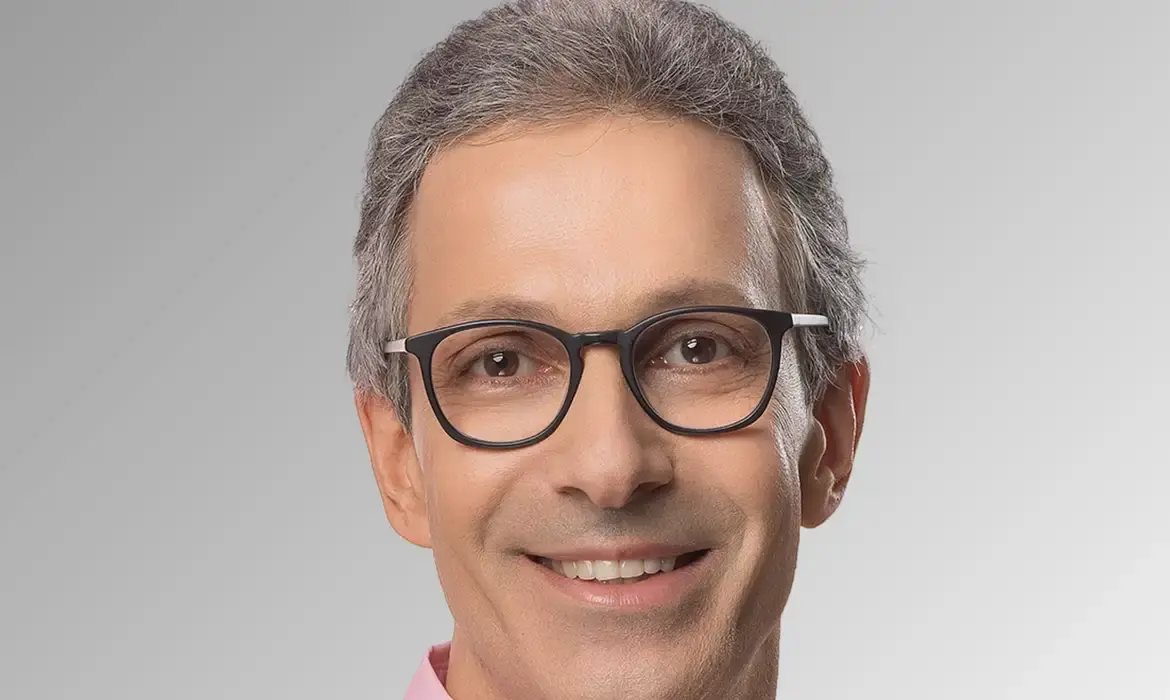 Mineiro Romeu Zema concorrerá à Presidência pelo Novo