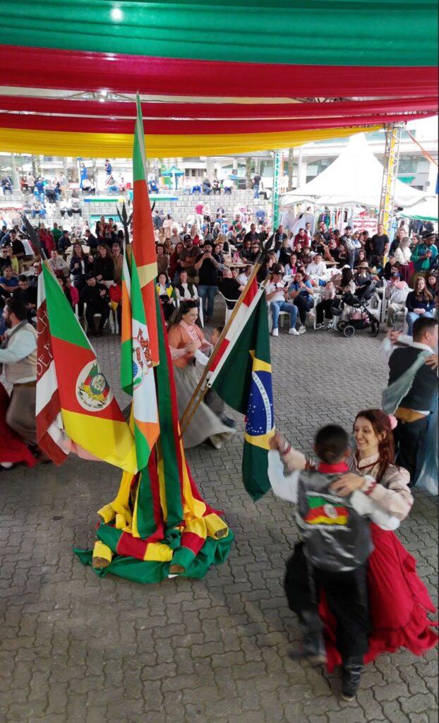 Festa Farroupilha na Praça da Paz
