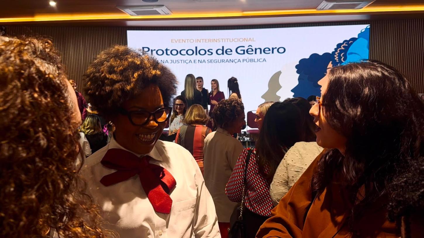 Advogada criminalista Fayda Belo é deputada Carolline Sardá  (Foto: Isabelly Victoria Freire de Sousa - @eu_isavics)