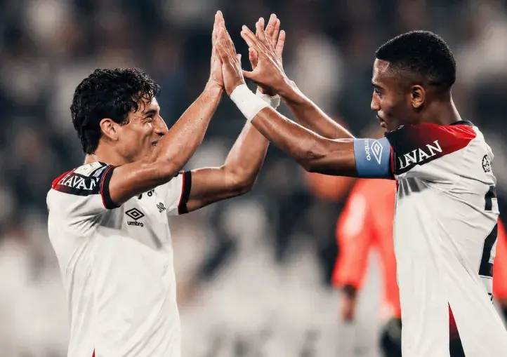 Athletico vence o Botafogo
