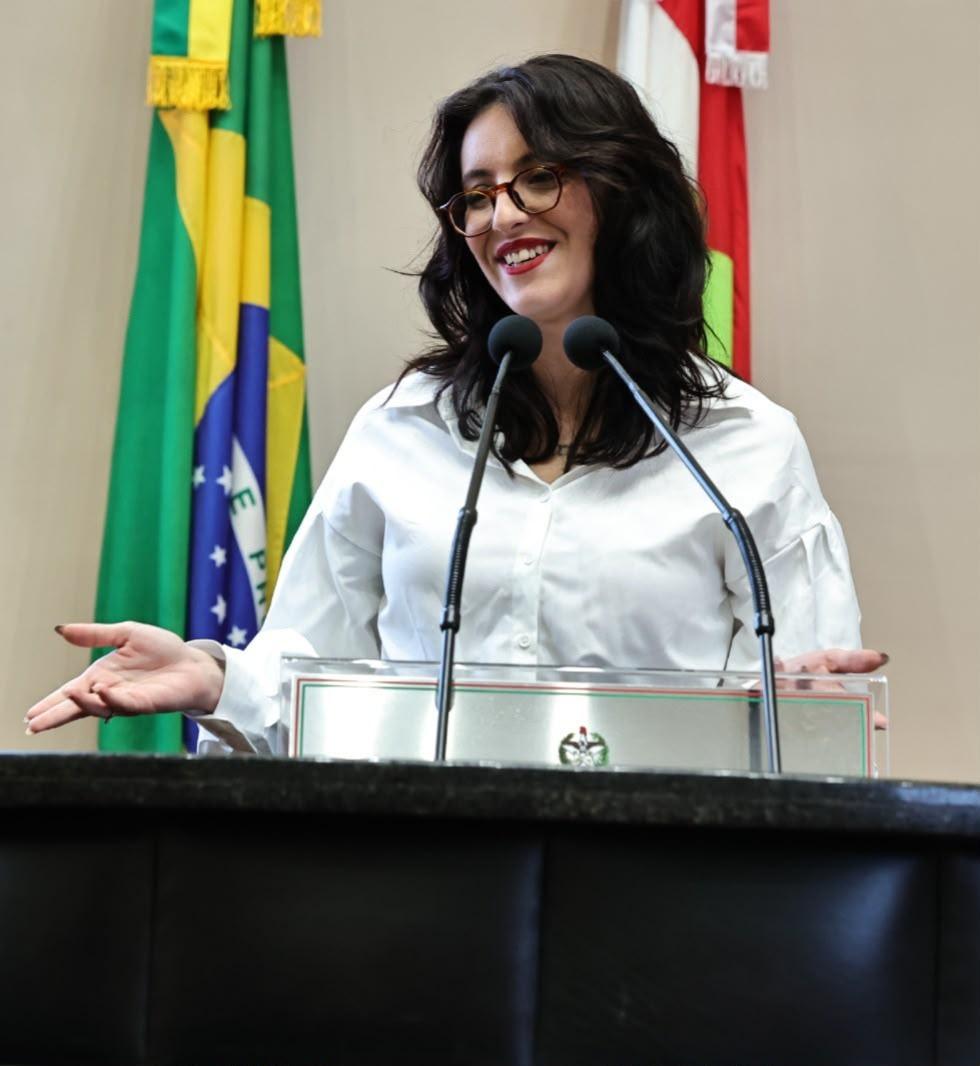 Deputada Carolline Sardá