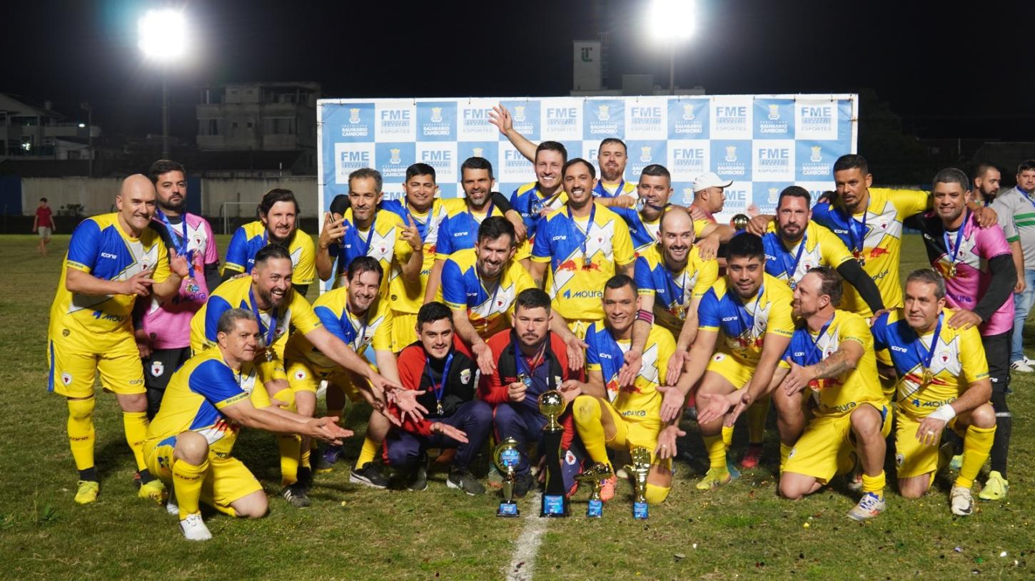 Redbull BC se consagra campeão do Campeonato de Futebol Veterano Série B
