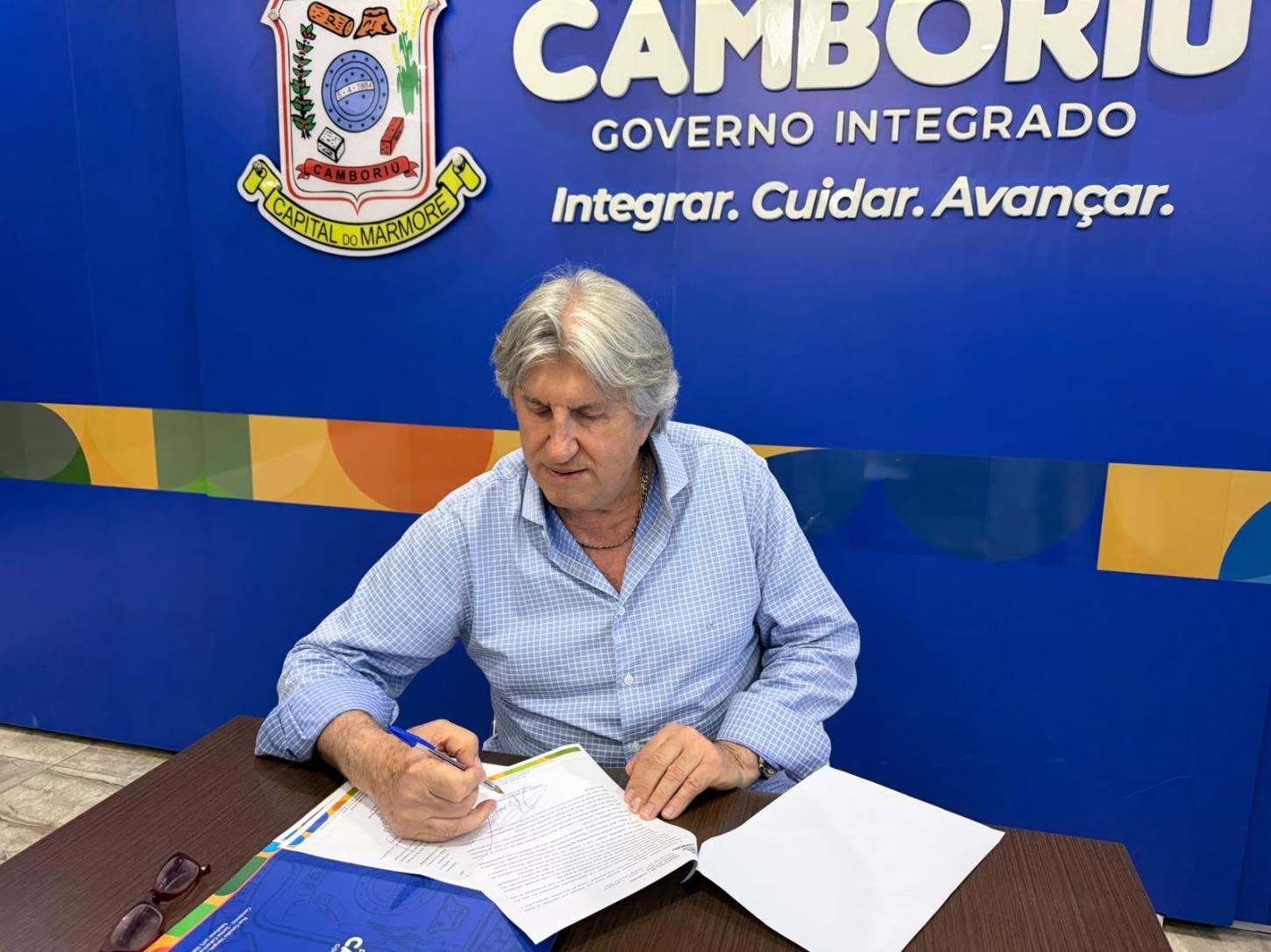 Prefeito Leonel Pavan solicita que Câmara apresente alternativa para implantação da ETE de Camboriú