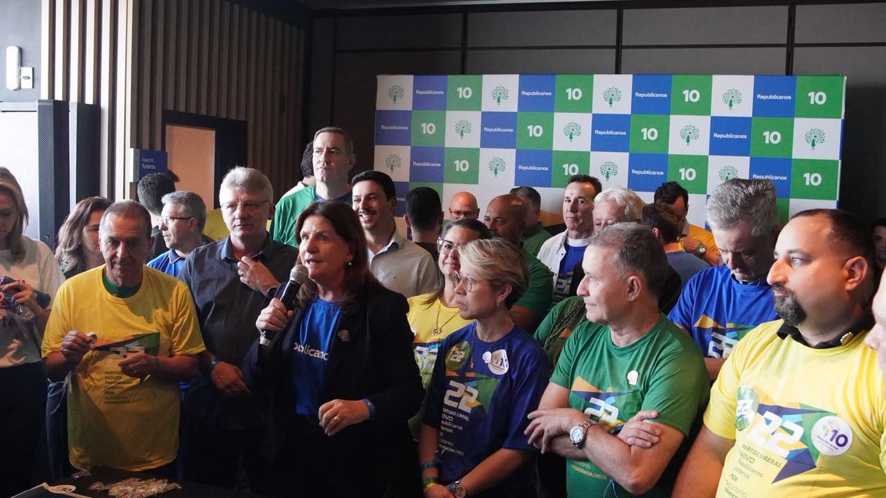 Republicanos de Santa Catarina oficializa nominata com mais de 40 candidatos durante convenção estadual