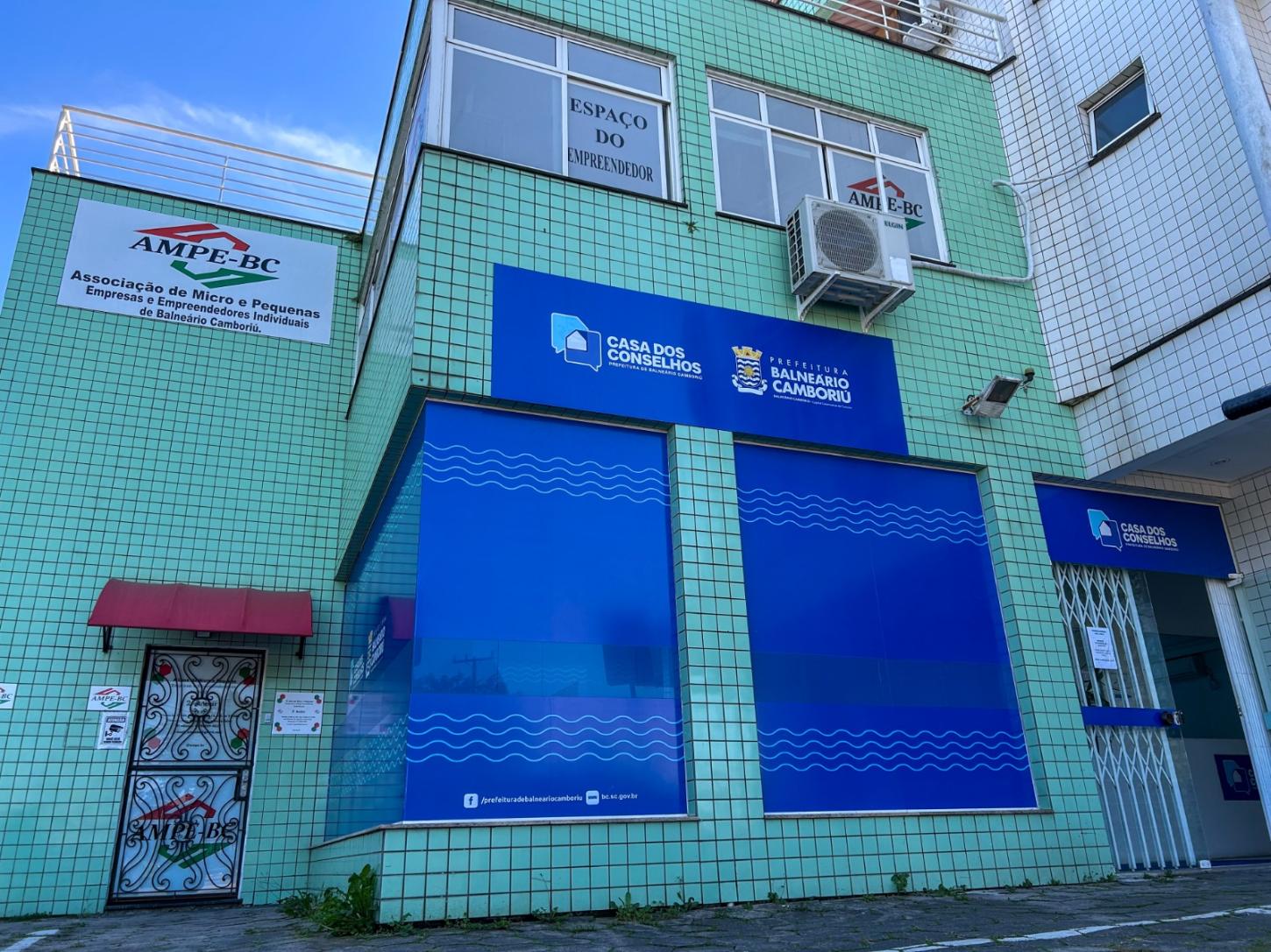 SIME inicia a semana com novas vagas de emprego para Balneário Camboriú