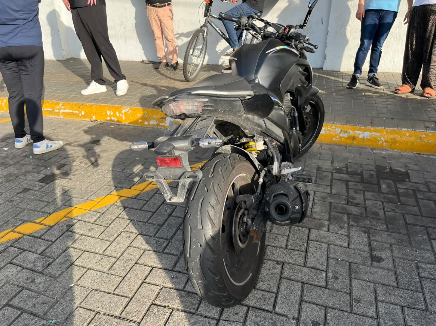 Adolescente é apreendido e motocicleta furtada é recuperada após acompanhamento policial em Camboriú