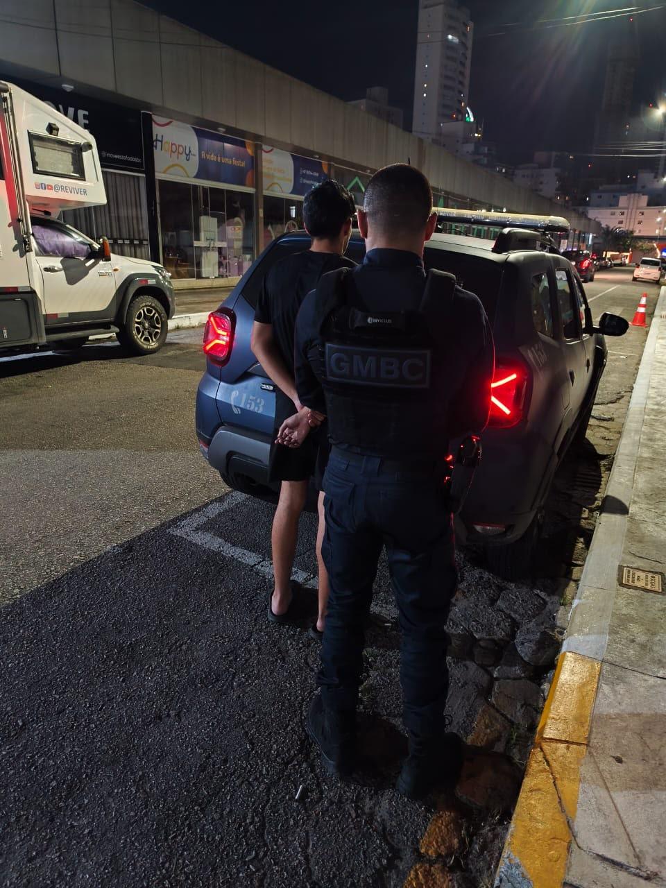Adolescente é apreendido pela Guarda Municipal com scooter elétrica furtada 