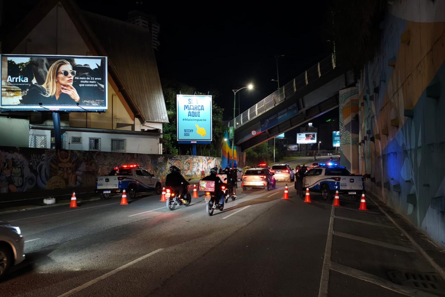 Agentes de Trânsito e Guarda Municipal realizam barreira integrada com 47 abordagens em Balneário Camboriú - Confira as alterações de trânsito nesta sexta-feira