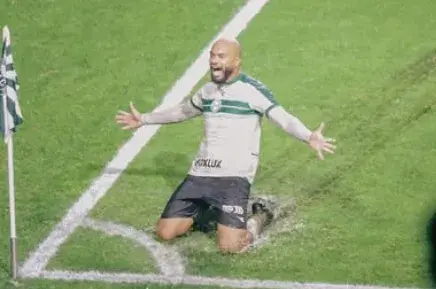 Brasileirão: Coritiba marca duas vezes nos acréscimos e empata com o  Athletico-PR - Confira os resultados de sexta-feira