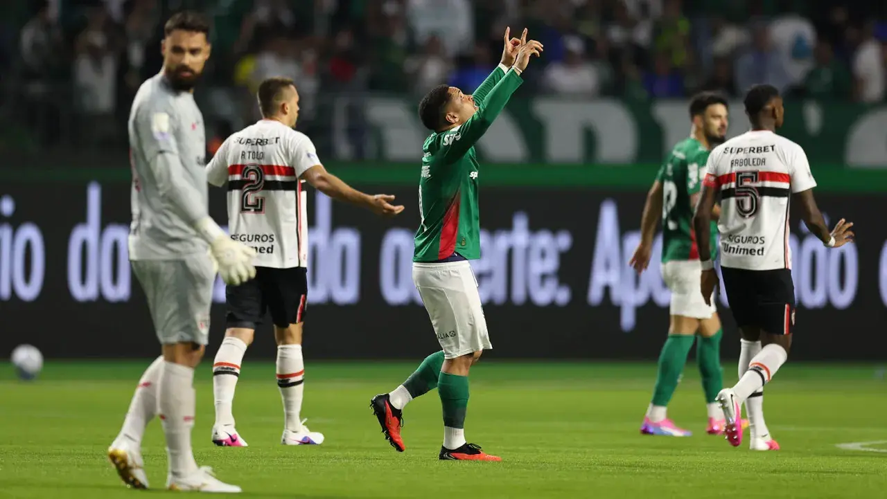 Brasileirão: Palmeiras vence Choque-Rei e Z4 pega fogo - Confira todos os resultados de sábado 