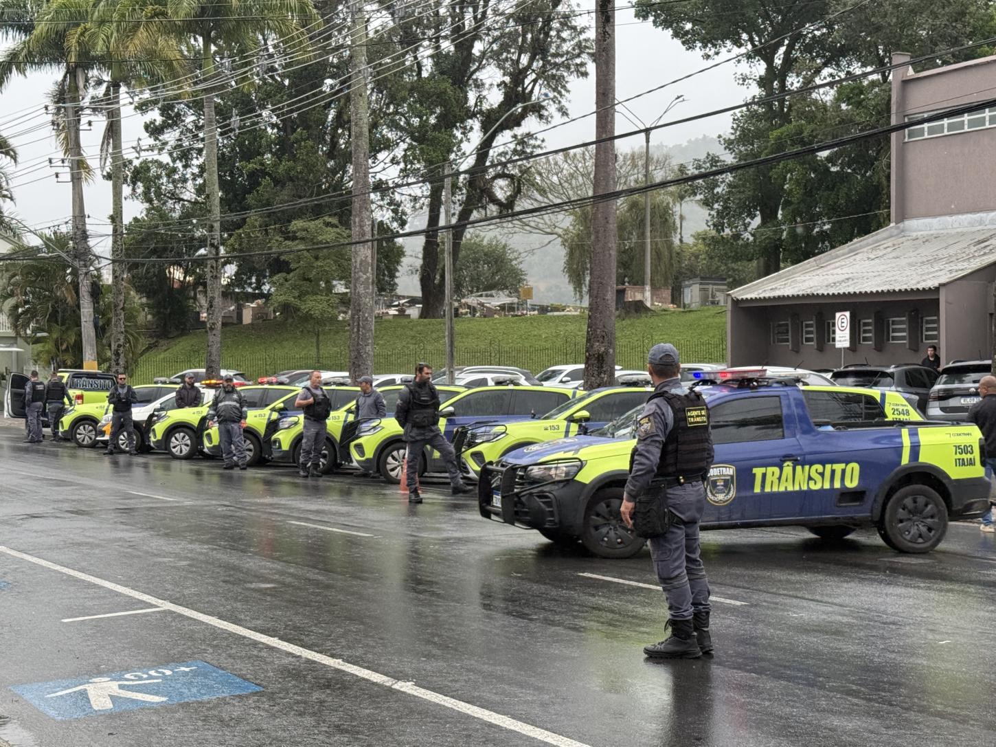 Codetran presta homenagem ao agente de trânsito Rafael Roberto Santos