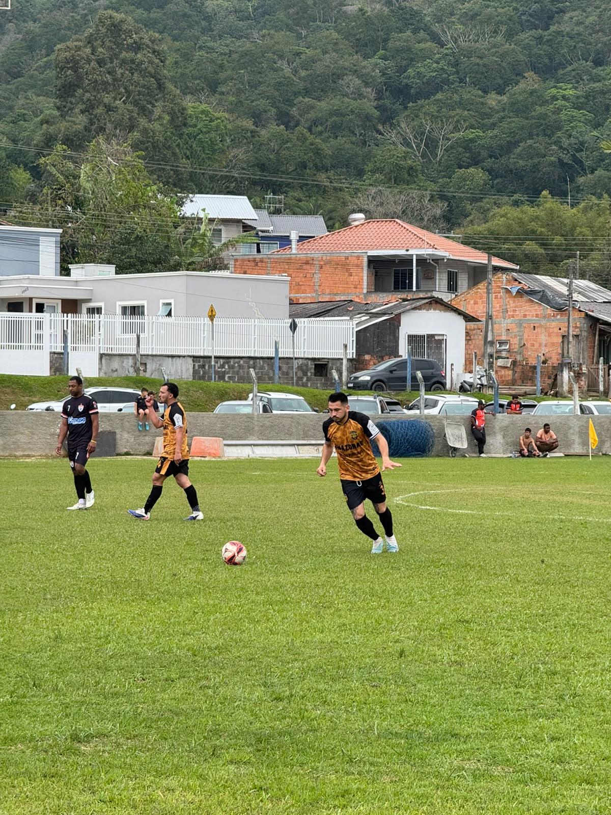 Equilíbrio marca mais uma rodada do Campeonato Itapemense de Futebol Amador