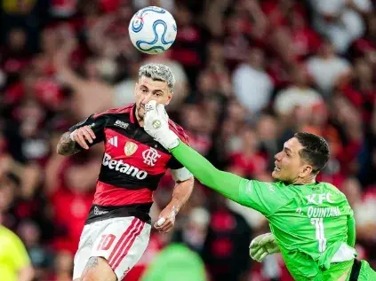 Libertadores: Flamengo empata em casa e está nas semifinais - Confira outros resultados da quinta-feira