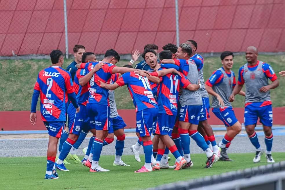 Marcílio Dias goleia Metropolitano e assume liderança da Copa SC