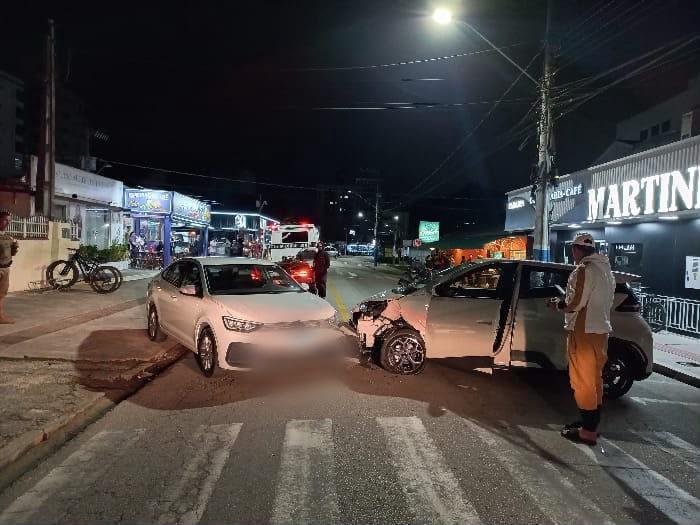 Motorista é preso após colidir de frente cm outro veículo em Camboiú