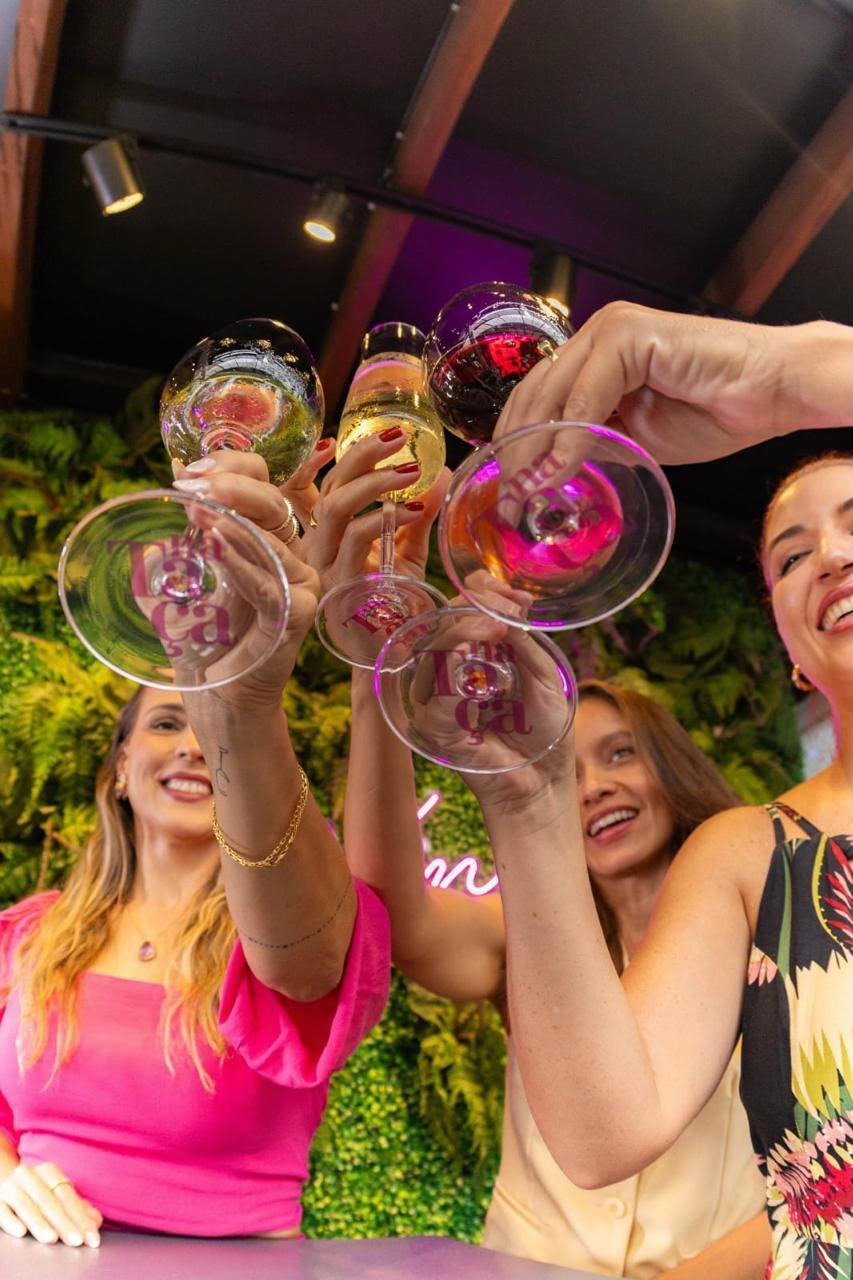 NaTaça Wine celebra chegada da primavera com degustação de vinhos italianos