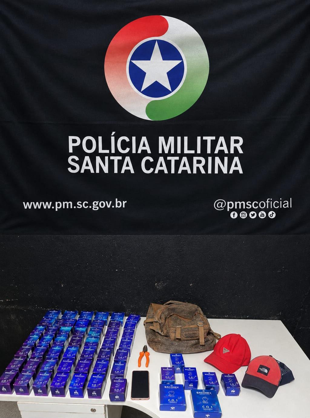 Polícia Militar recupera módulos de motocicletas furtados e prende três envolvidos por receptação em  Itajaí