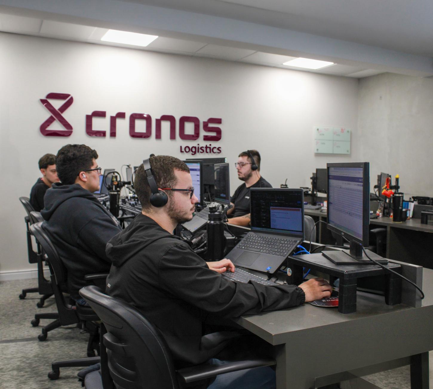 Divulgação Cronos Logistics
