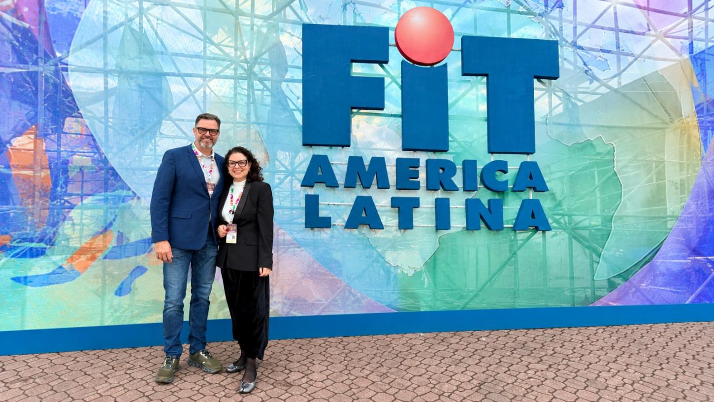 Fábio Fiedler diretor comercial e Cláudia Regina gerente comercial do Expocentro