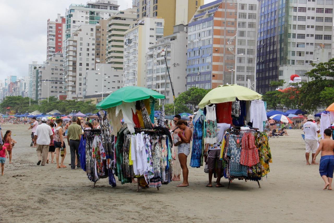 Prefeitura de Balneário Camboriú divulga chamada pública para comércio ambulante da temporada 2026/2027