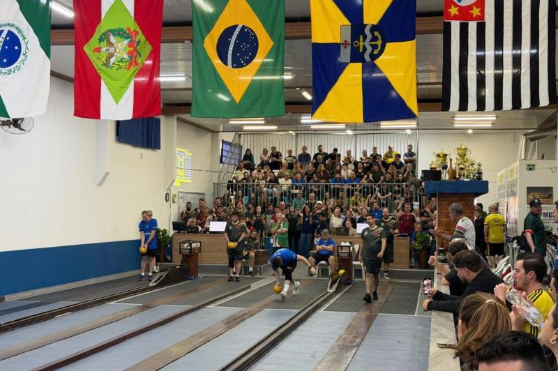 Tiradentes/FMEL é campeão da 2ª Taça Brasil de Bolão 16 Masculino, em Itajaí