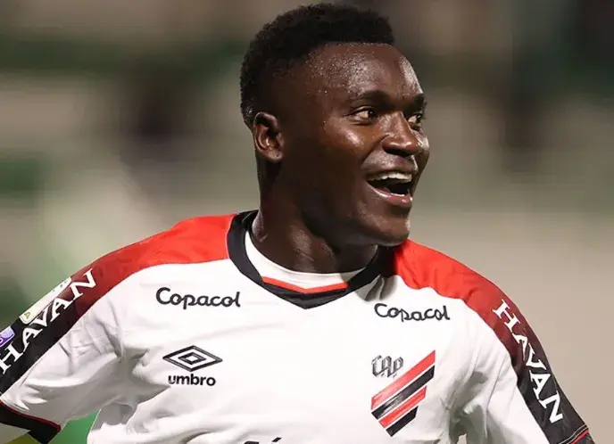 Brasileirão: Athletico assume 3º lugar; Red Bull Bragantino bate o Cruzeiro - Confira outras competições
