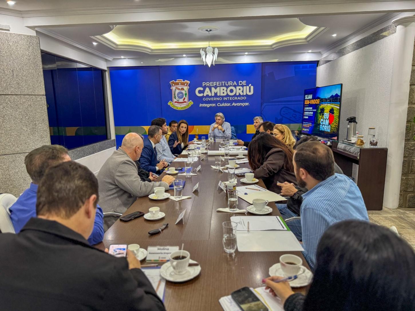 Camboriú e Balneário Camboriú alinham ações em reunião integrada