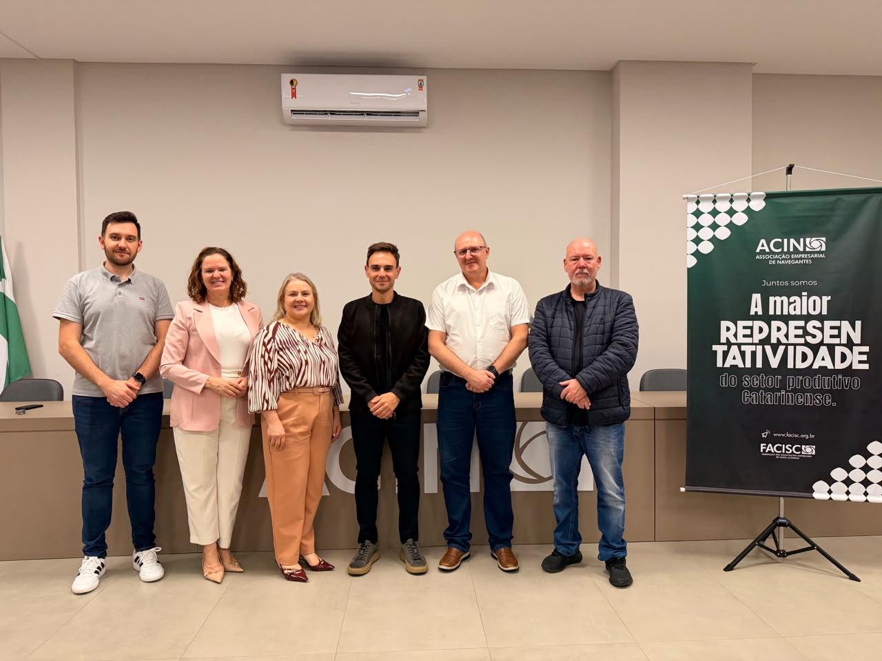 Débora Celine Bergamaschi é reeleita presidente da ACIN para o biênio 2027/2028