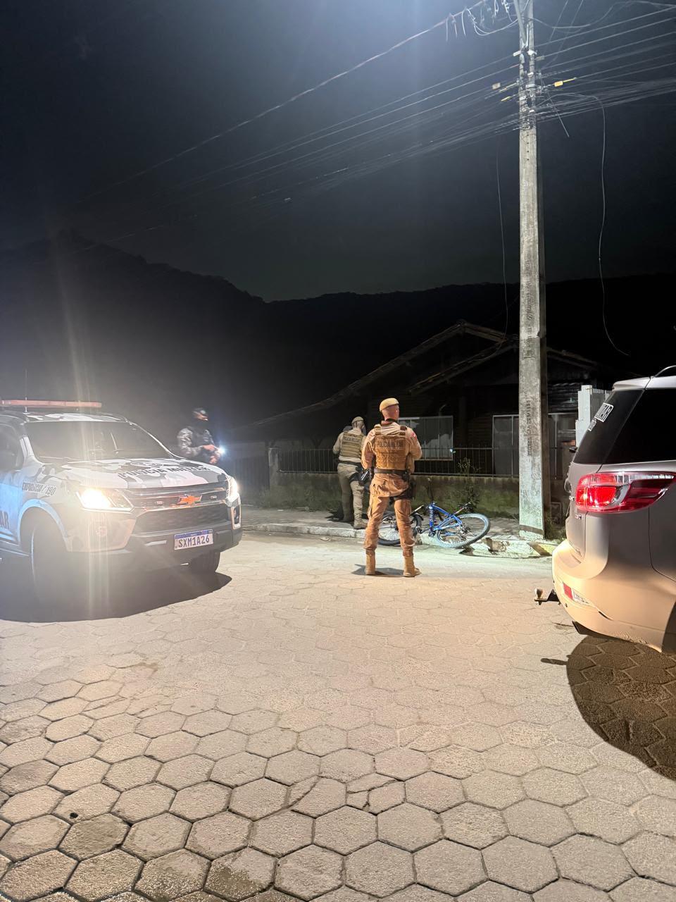 Operação Choque de Ordem intensifica policiamento em Bombinhas