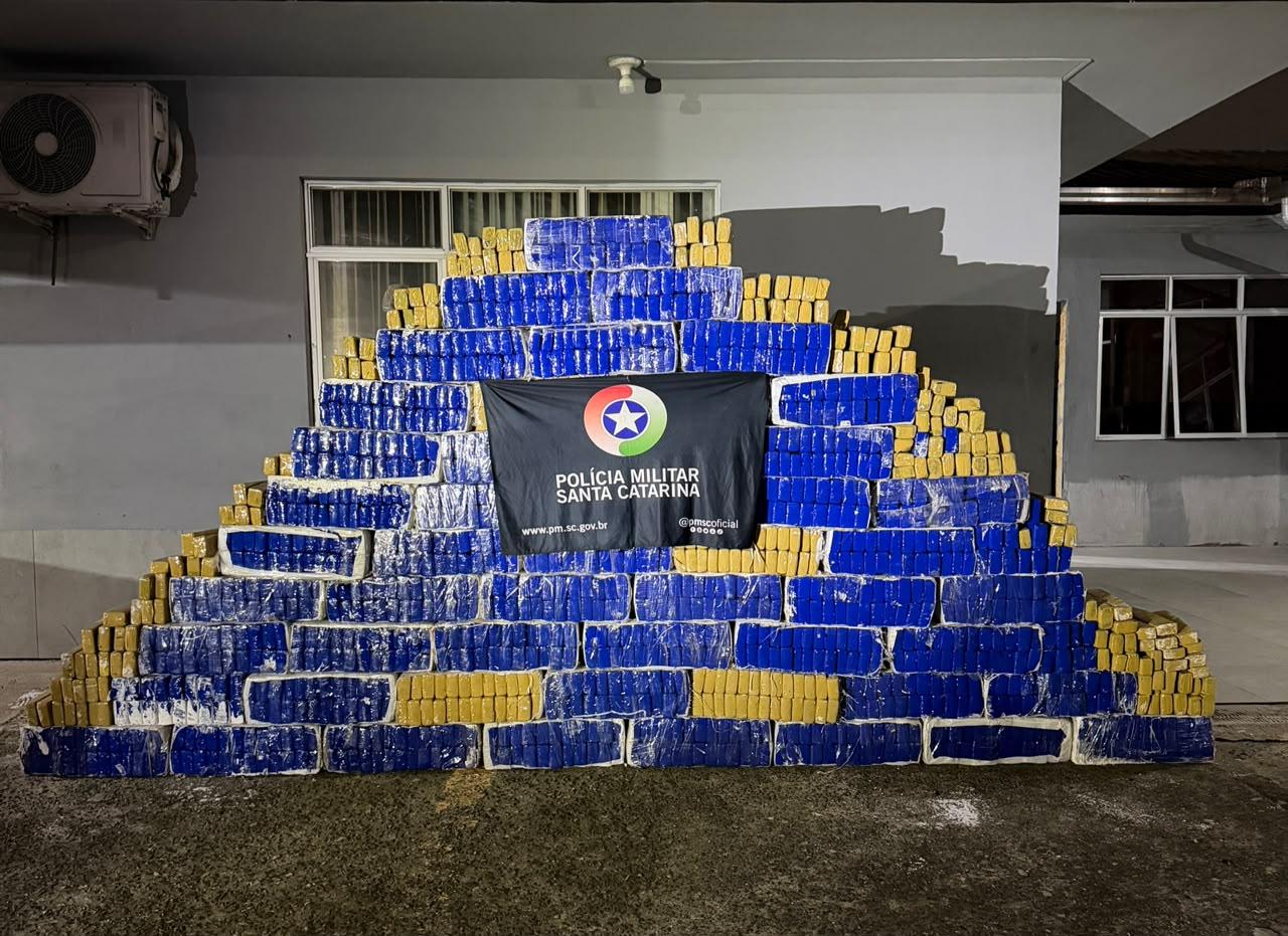 Polícia Militar apreende 1,4 tonelada de maconha em Barra Velha