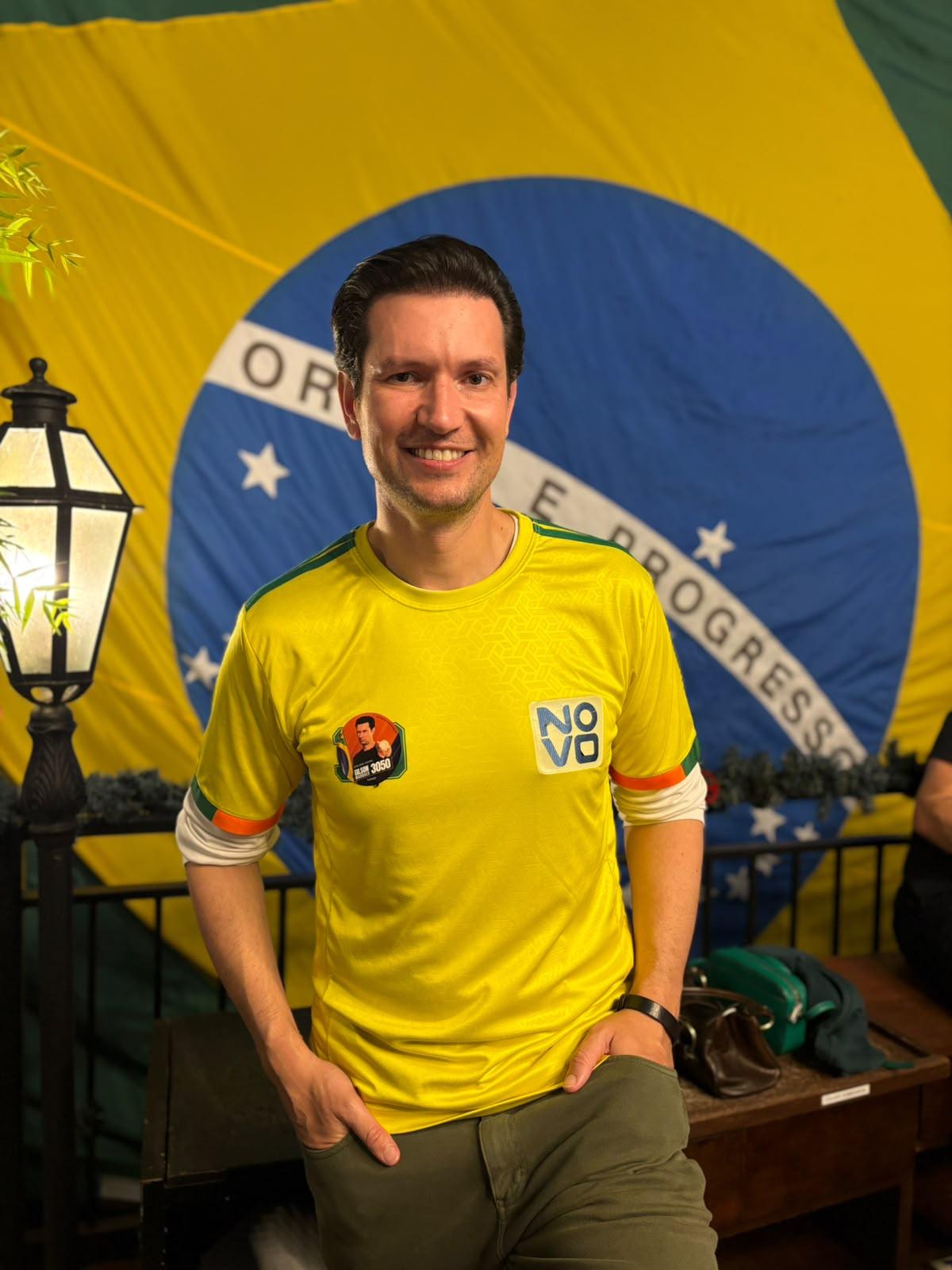 Gilson Marques e Odair Tramontin eleitos pelo NOVO SC.