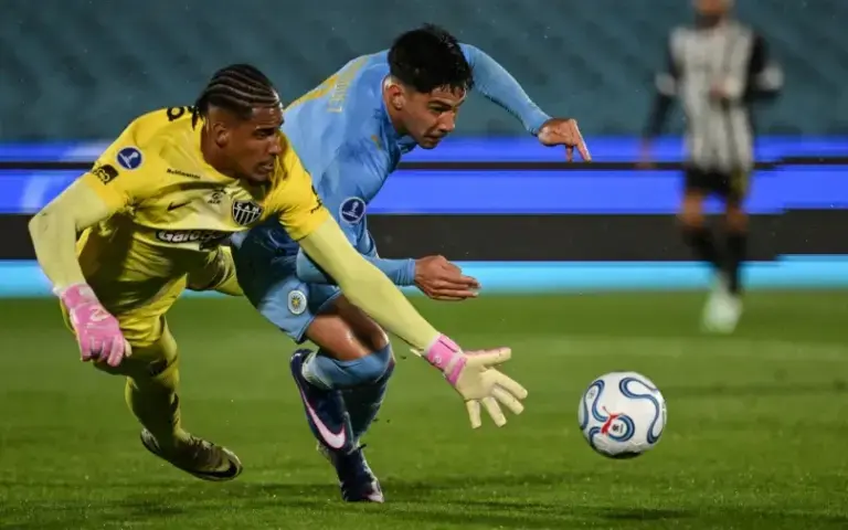 Atlético-MG sofre, mas vai à final da Sul-Americana (Foto: Conmebol-Divulgação)