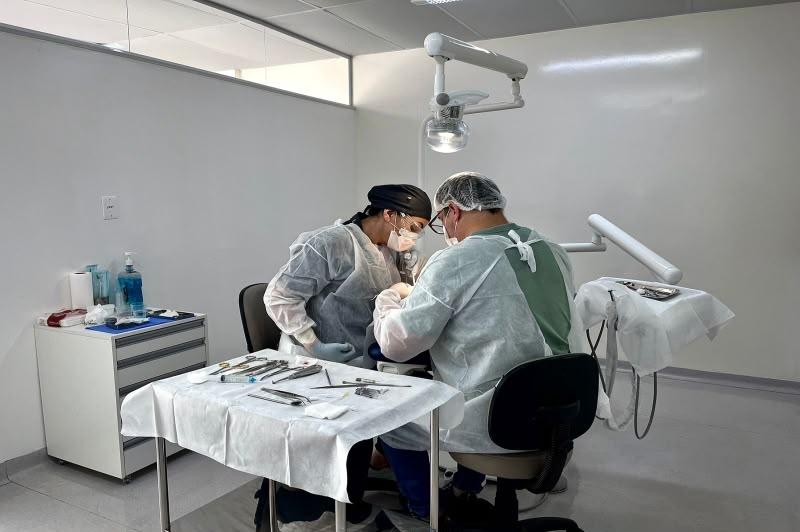 Saúde orienta população sobre a importância de comparecer às consultas odontológicas