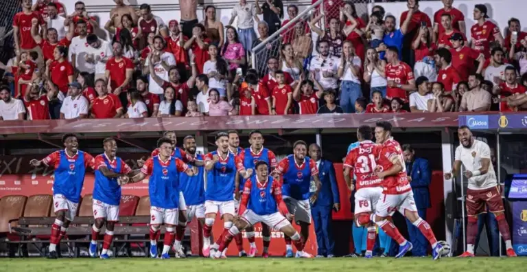 Série B: Vila Nova se segura na ponta; Criciúma e Botafogo vencem - Veja outras competições