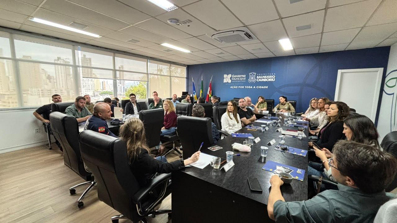Vereadora Ciça Müller participa de reunião do Conselho Municipal de Turismo