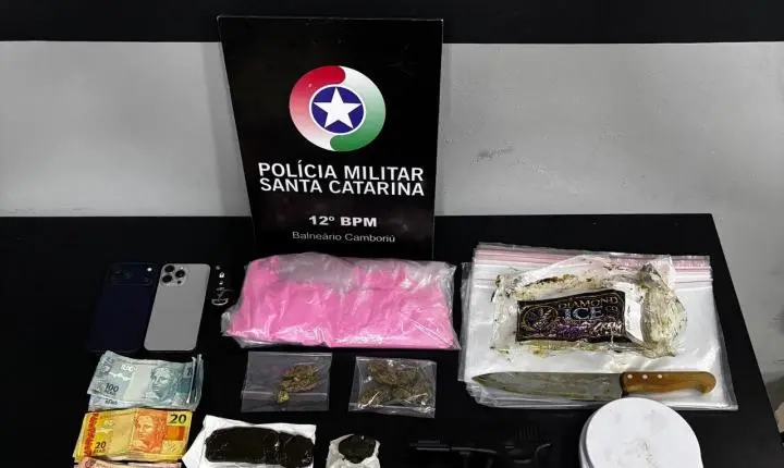 12º BPM duas ações contra o tráfico e apreende mais de meio quilo de drogas em Balneário Camboriú