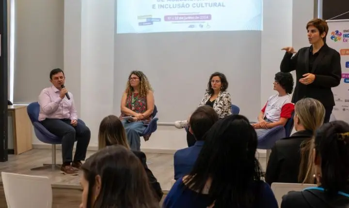 3º Encontro Nacional de Inclusão Cultural promove debates sobre acessibilidade e comunicação em Itajaí
