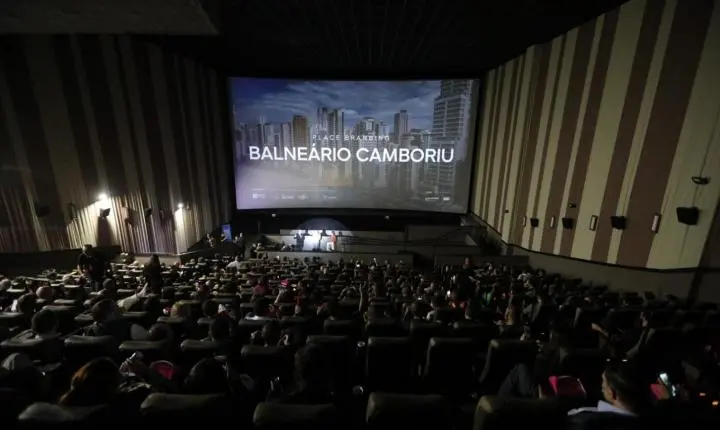 A cidade que acontece: Balneário Camboriú lança nova marca turística
