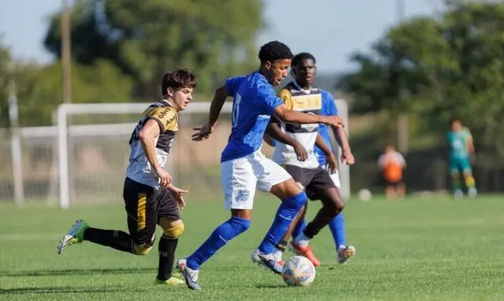 Aberta a semifinal do Catarinense Sub-17 A - Confira outros resultados 