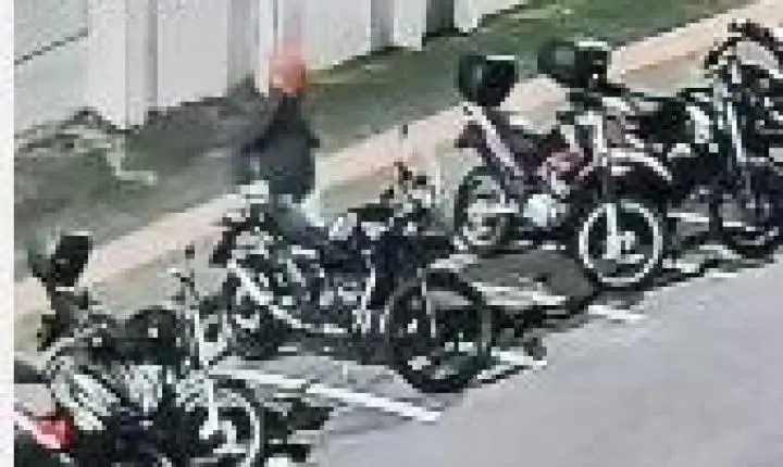 Adolescente tenta furtar moto ao lado da base da Guarda Municipal de Balneário Camboriú e é apreendido na sequência 