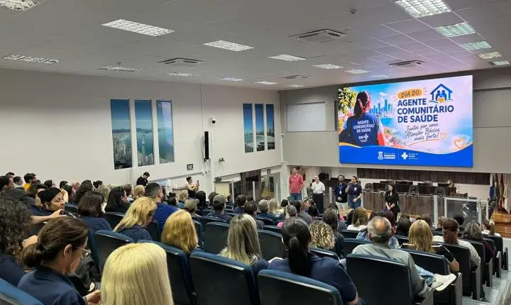 Agentes comunitários de saúde de Balneário Camboriú são homenageados em evento na Câmara de Vereadores