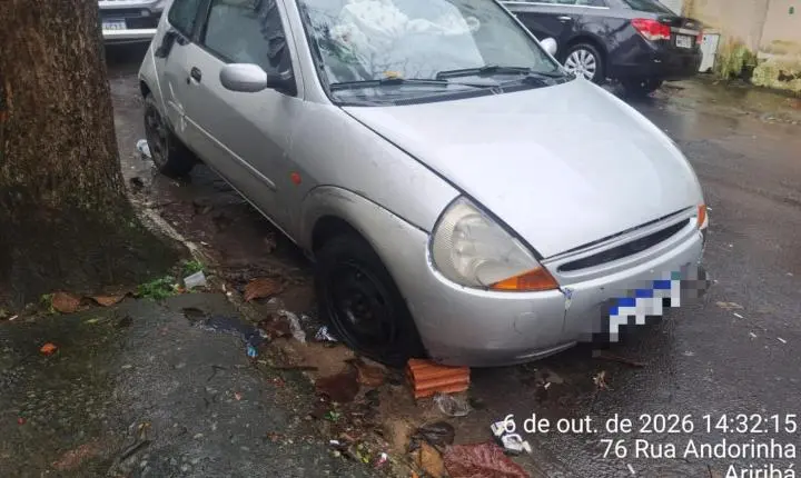 Agentes de Trânsito atendem acidente entre carro e autopropelido na Rua 3700 com uma vítima
