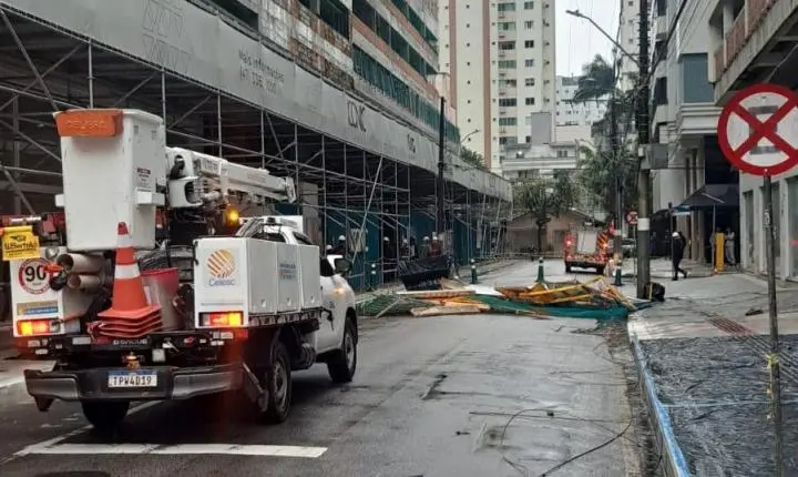 Agentes de Trânsito atendem acidente entre carro e autopropelido na Rua 3700 com uma vítima