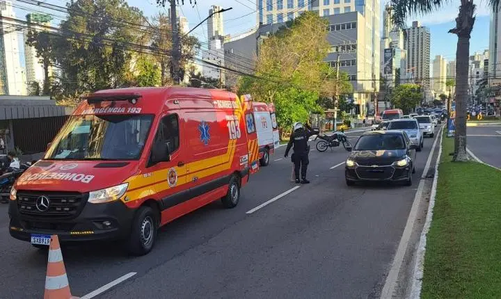 Agentes de Trânsito atendem acidente entre duas motocicletas com dois feridos - Confira as alterações de trânsito besta sexta-feira