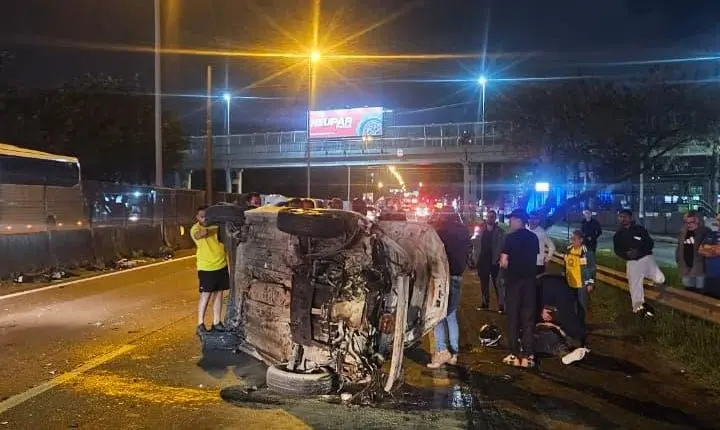 Agentes de Trânsito atendem ocorrência de capotamento seguido de incêndio na BR-101