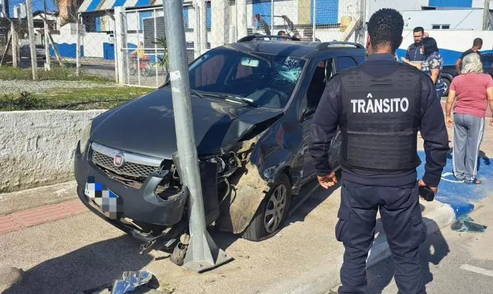 Agentes de Trânsito de Balneário Camboriú atendem acidentes com vítimas no bairro dos Municípios, Vila Real e Avenida Atlântica - Confira as alterações do trânsito para amanhã quinta-feira