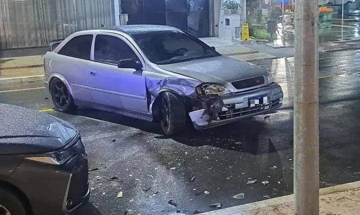 Agentes de Trânsito removem caminhão que bloqueava a Avenida Panorâmica
