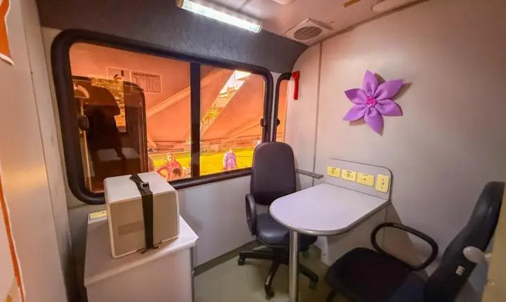 Agosto Lilás: Ônibus Lilás fortalece campanha em Balneário Camboriú