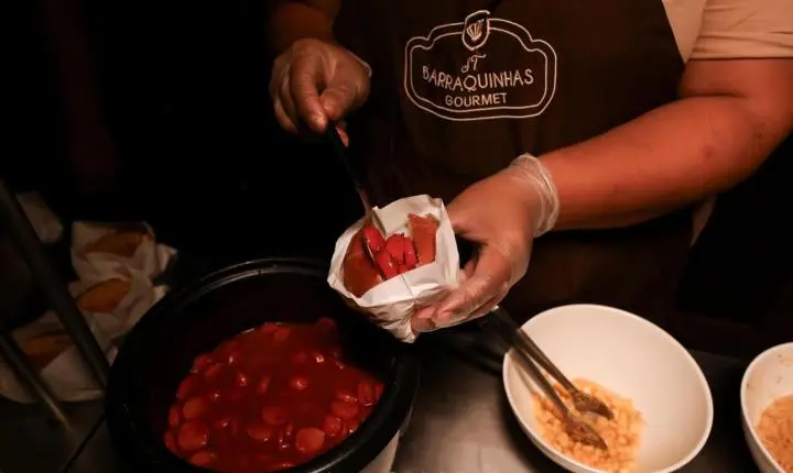 Arraiá SHED e SEO Rosa promete esquentar a noite desta sexta-feira em Balneário Camboriú